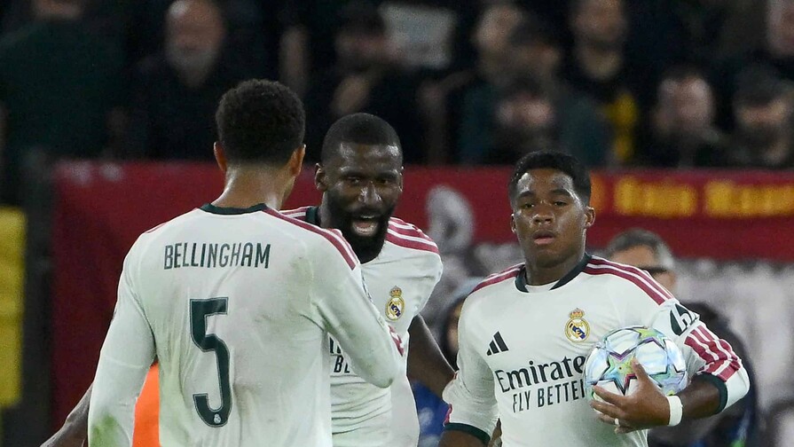Con dos goles de Mbappé, el Real Madrid triunfa en el Bernabéu Tres goles en siete minutos dan triunfo al Real Madrid 4-3 sobre la Roma en la Liga de Campeones