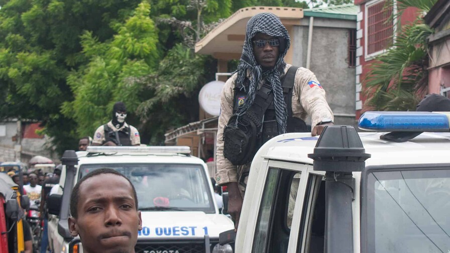 Leonel pide medidas preventivas ante crisis de seguridad en Haití Abinader refuerza frontera con dos batallones ante crisis por 4 salvadoreños secuestrados en Haití