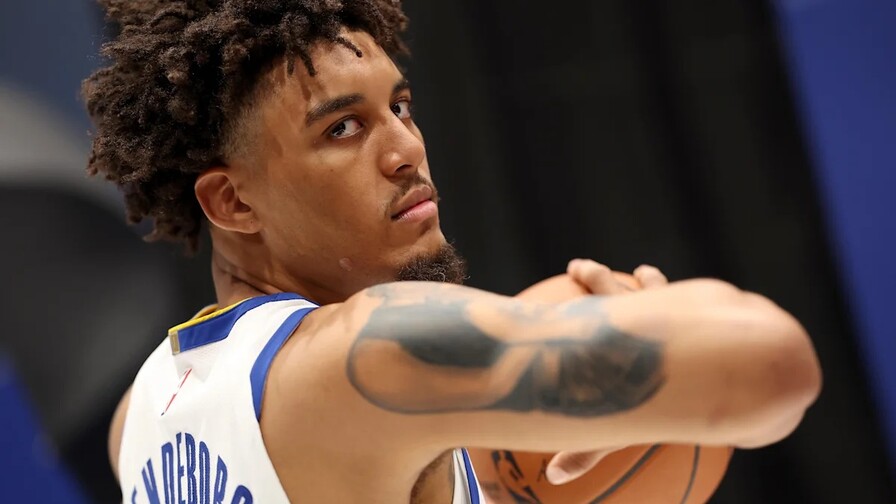 Steve Kerr y Jimmy Butler resaltan las cualidades de Yaxel Lendeborg