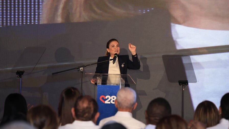Manuel Jiménez respalda candidatura de Carolina Mejía en el PRM