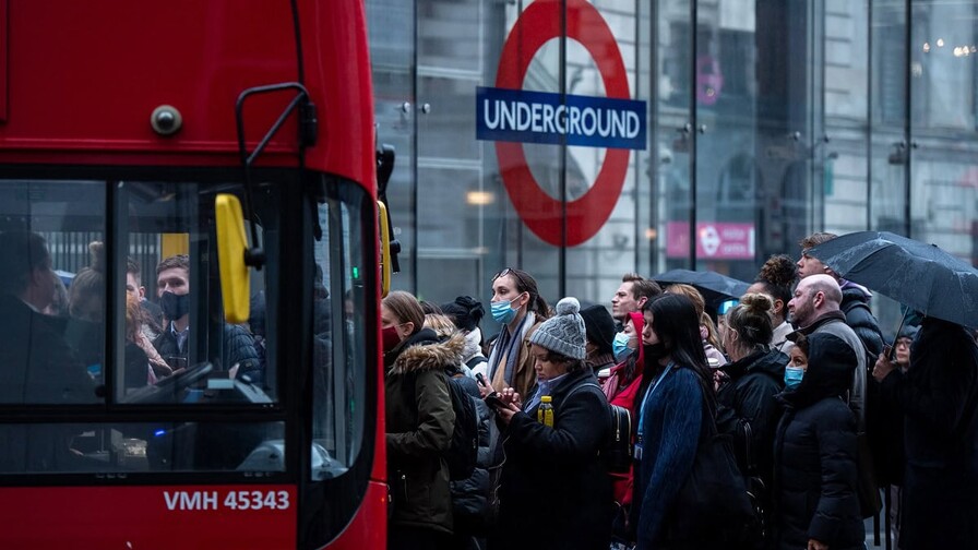 Diez millones de personas afectadas por robo de datos en ciberataque contra transporte de Londres
