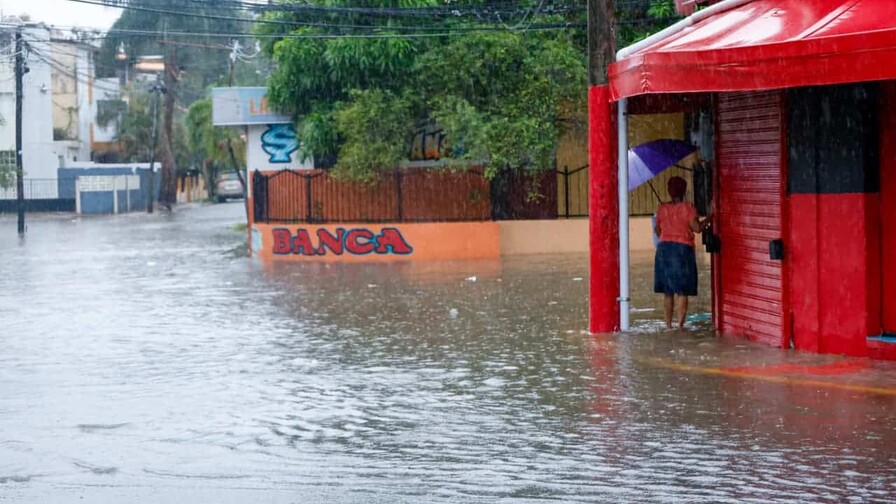 República Dominicana en alerta por inundaciones y lluvias Vaguada continuará provocando aguaceros en varias zonas del país este domingo